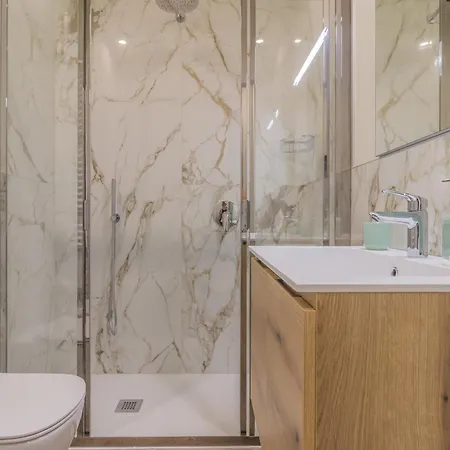 Casa Sandra Giardino E *