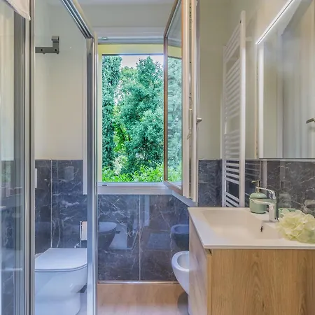 Casa Sandra Giardino E