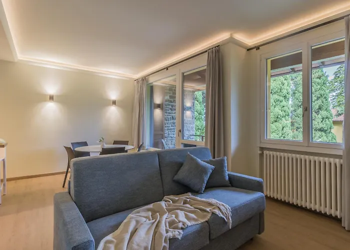 Casa Sandra Giardino E * Perledo