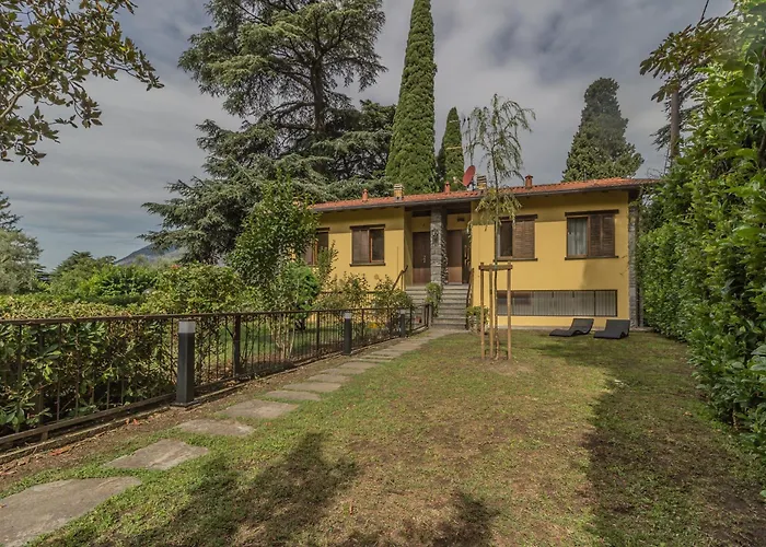 Casa Sandra Giardino E